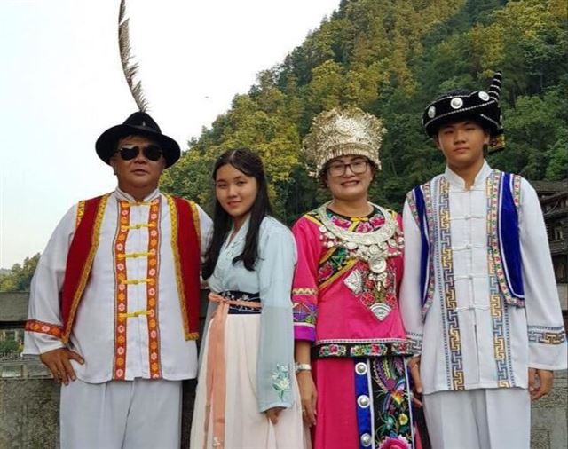 Một số hình ảnh tour Phượng Hoàng cổ trấn