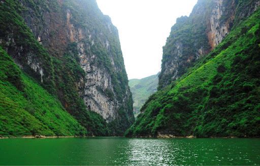 QUẢN BẠ - YÊN MINH - ĐỒNG VĂN -  HẺM TU SẢN