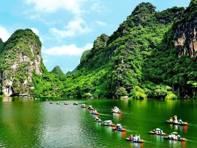 TOUR TÂM LINH HÀ NỘI - CHÙA TAM CHÚC - LÀNG VŨ ĐẠI - TRÀNG AN
