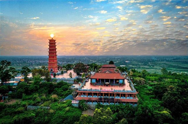 HỮU NGHỊ QUAN - NAM NINH – THANH TÚ SƠN